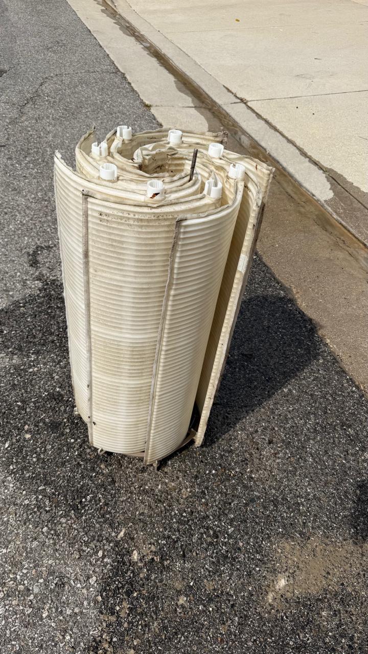 Clean pool filter grid assembly after cleaning by KLUG Pool Services